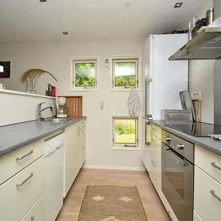 Two-bedroom Holiday In * Fanø
